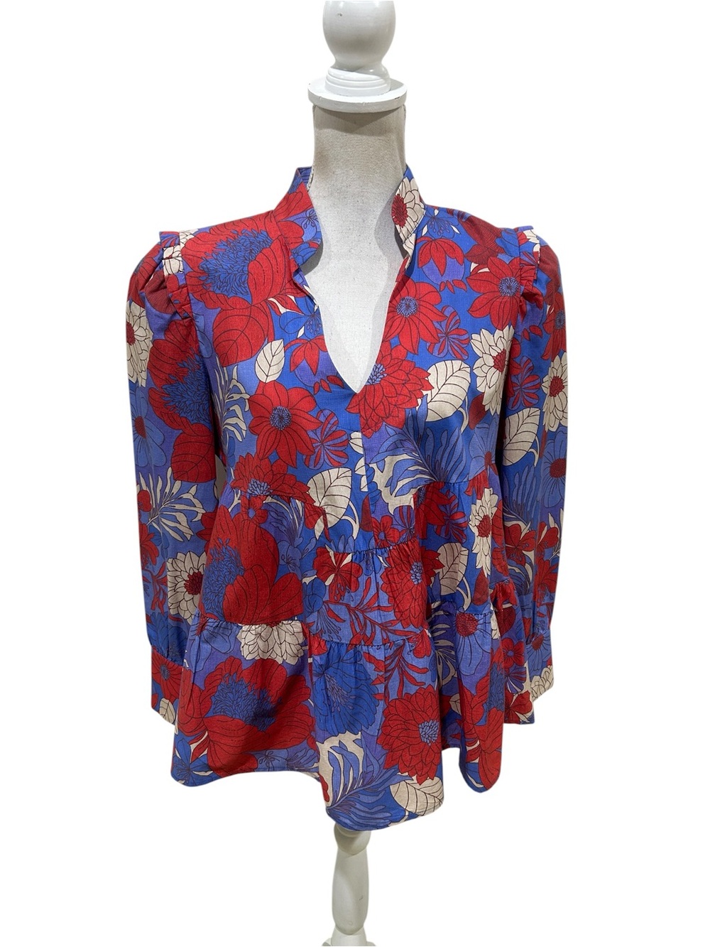 Tuckernuck Red, Blue & Cream V-Neck Floral Peplum babydoll cotton Blouse medium